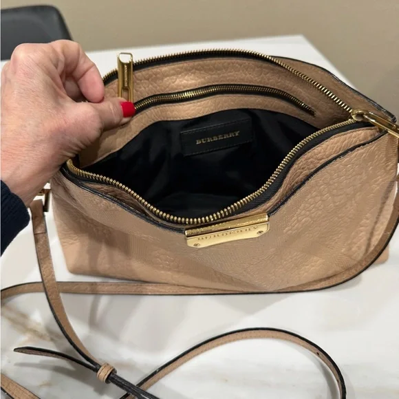 Burberry classic in pale blush/soft taupe w/polished gold accents - Picture 4 of 9